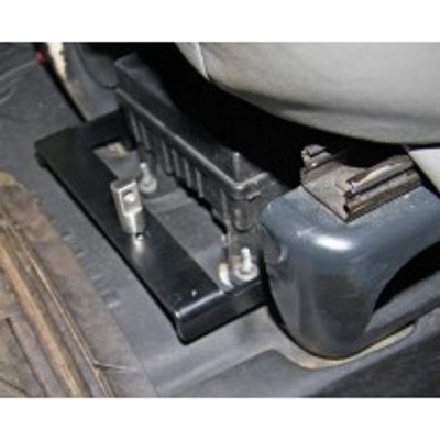(image for) GMC Savana 2500/3500 2007-2017 BrakeMaster Seat Adaptor #88328 - Click Image to Close